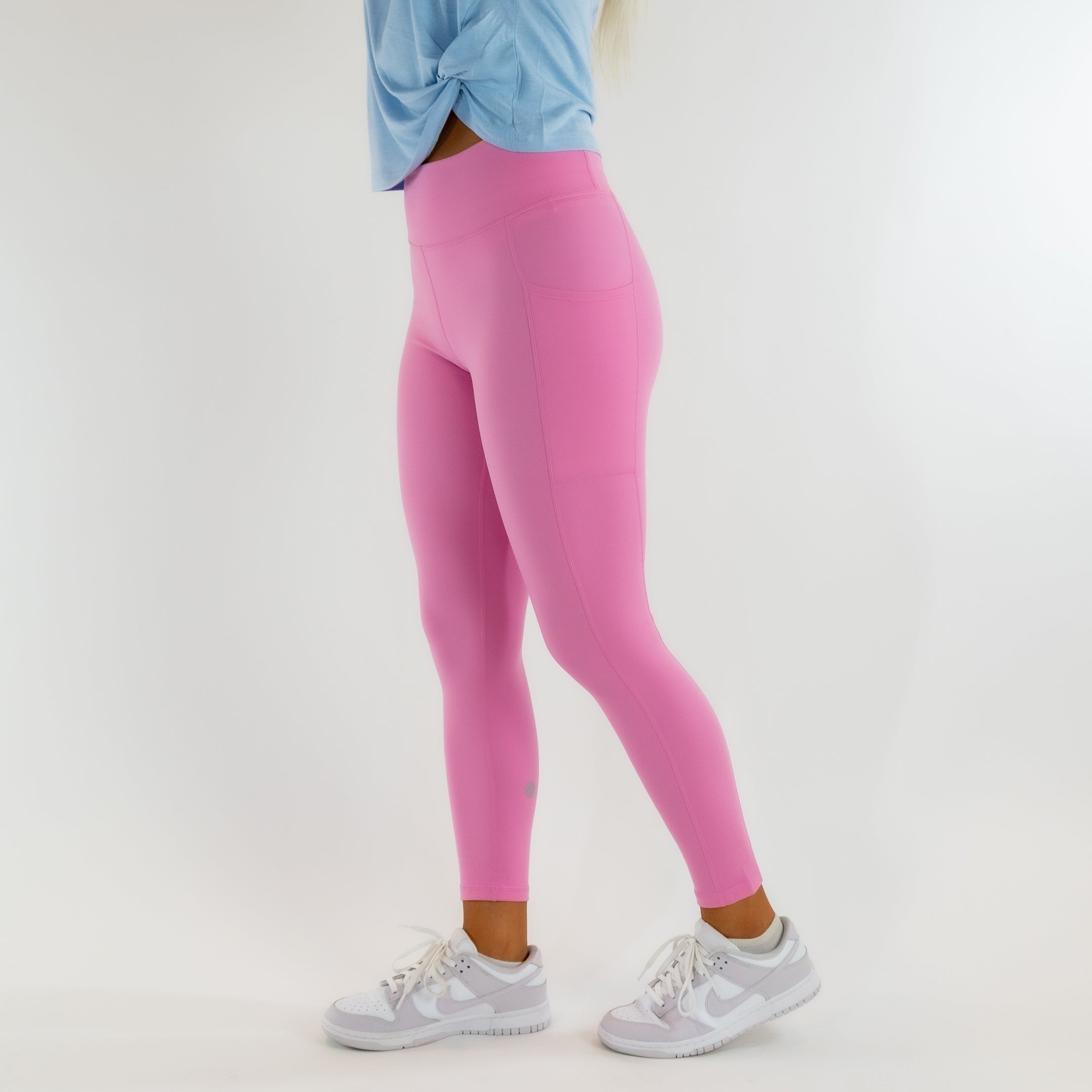 Molikka flared leggings in pink - Rotate