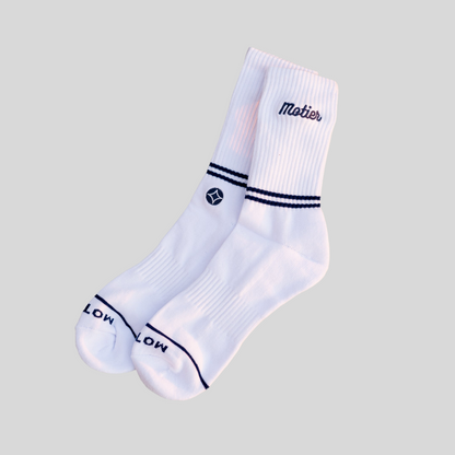 Pin Script Crew Socks (White/Navy)