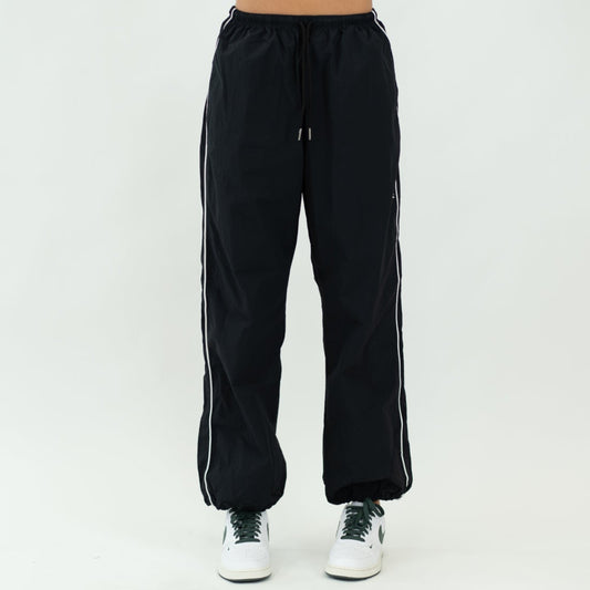 The Velora Contrast Windbreaker Pants (Black)