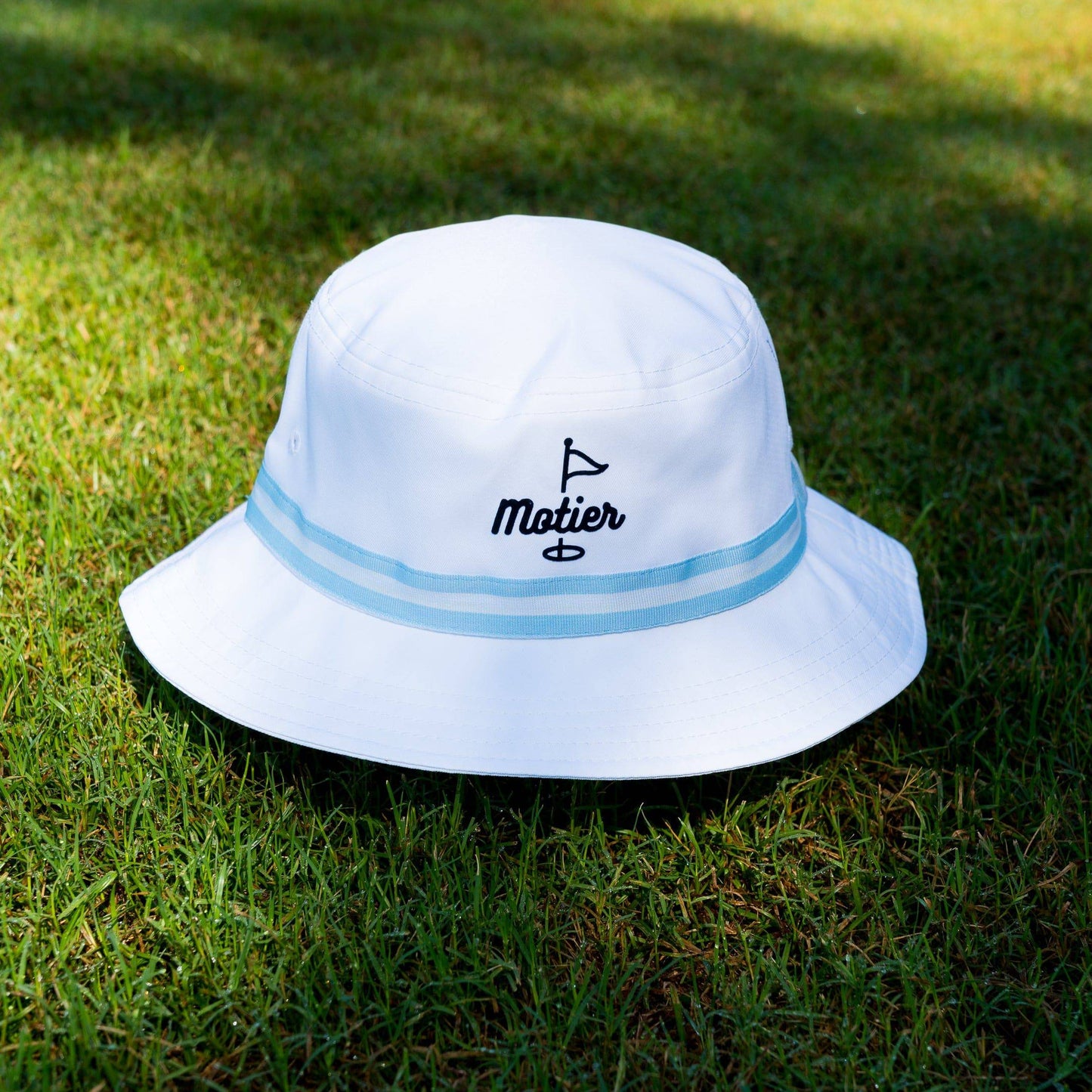 The Pin Bucket Hat (White/Baby Blue) - Motier Lafayette 