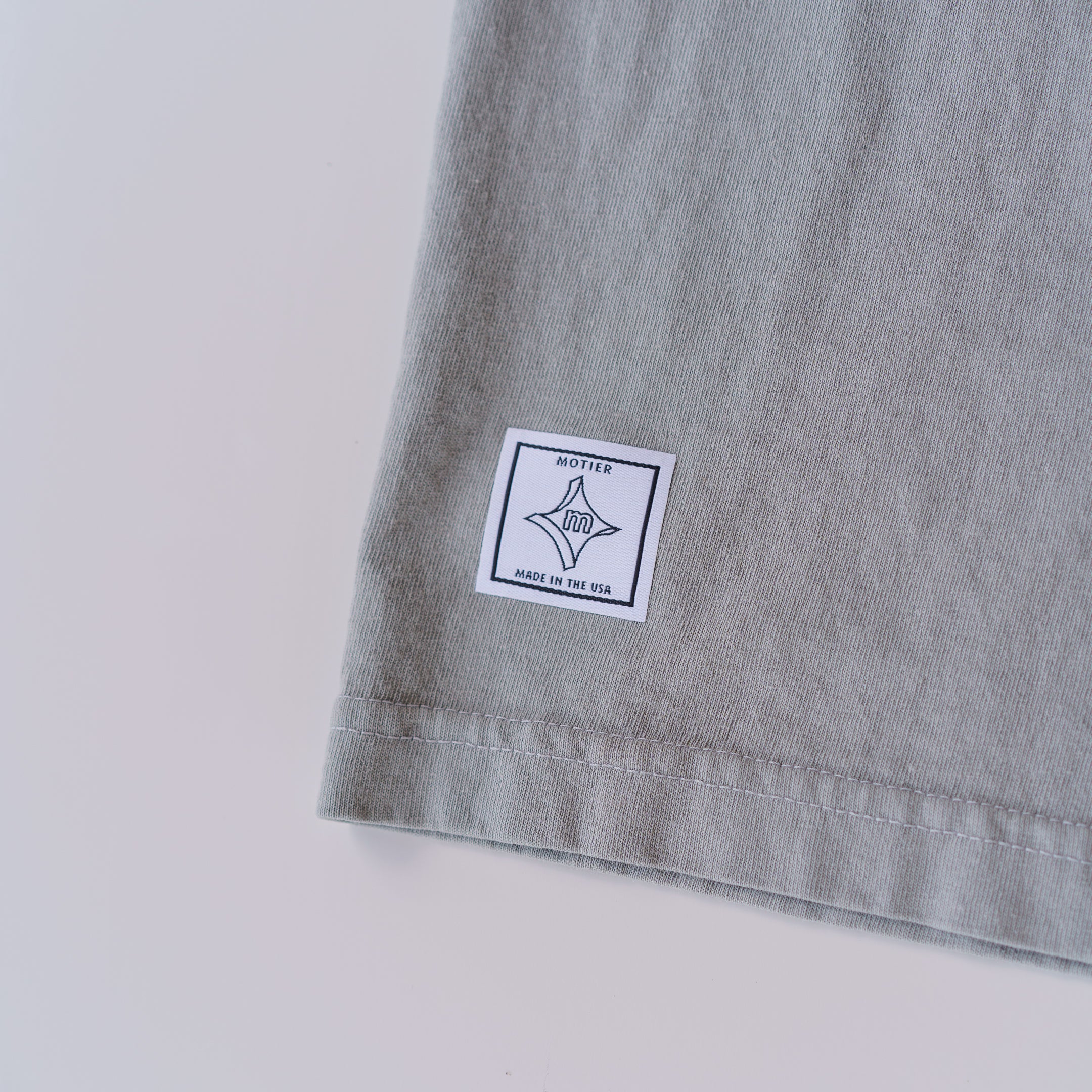 The Qualite Superieure Luxe Tee (Grey) – Motier Lafayette
