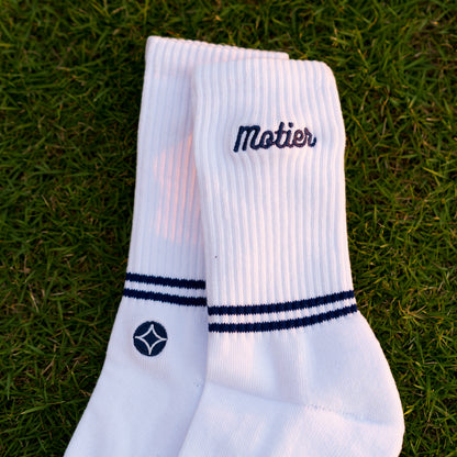 Pin Script Crew Socks (White/Navy)