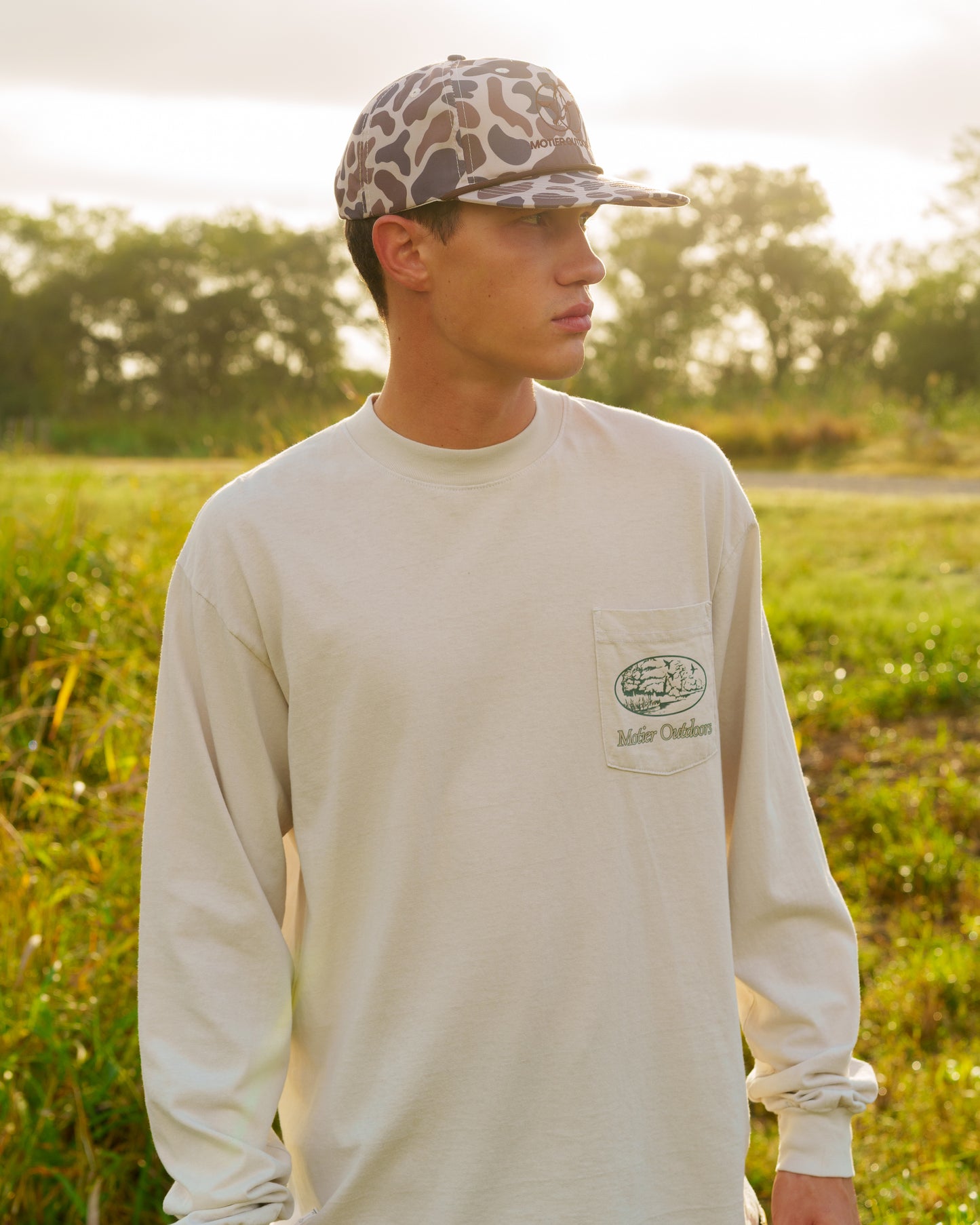 Outdoors Luxe L/S Pocket Tee (Brush)